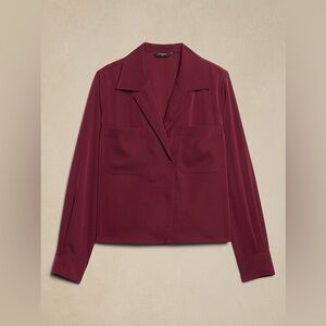 NWT Banana Republic Factory Silky Popover Blouse (Size M)